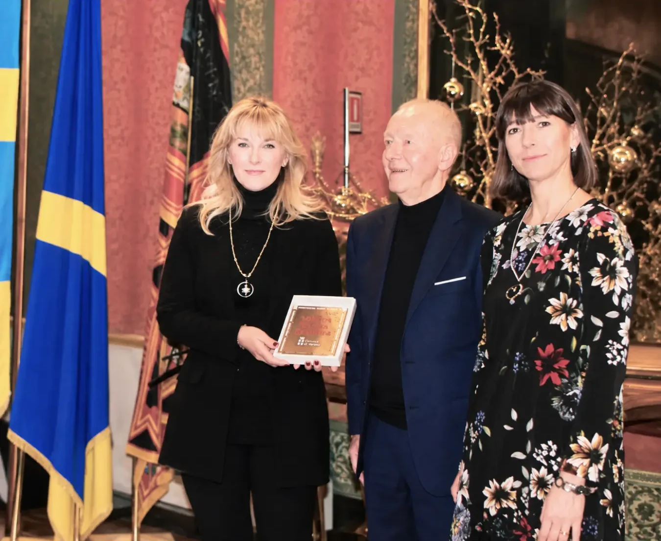 Fotografie familiari e consegna della targa Bottega Storica